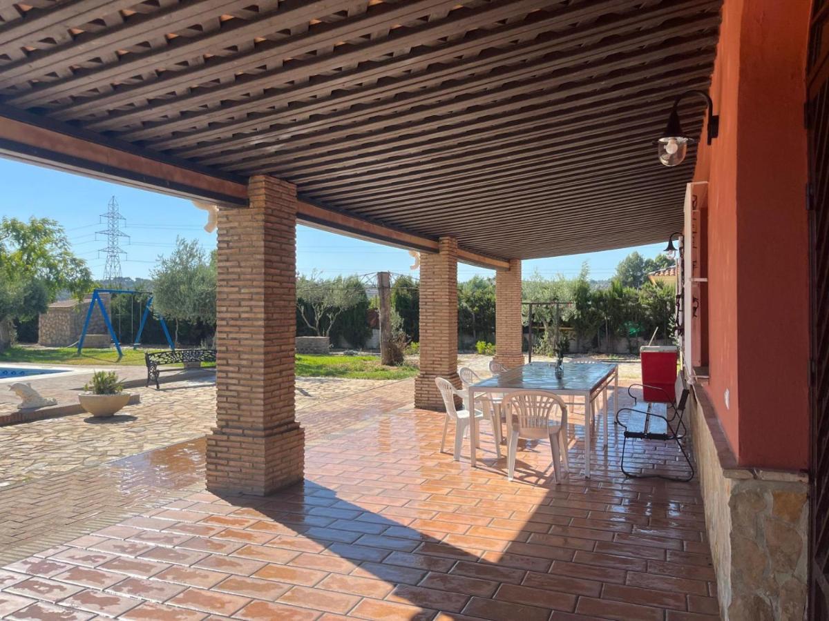 La Estacada Villa Lora del Rio Exterior photo