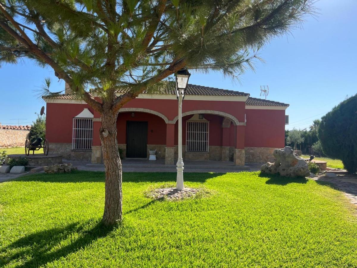 La Estacada Villa Lora del Rio Exterior photo