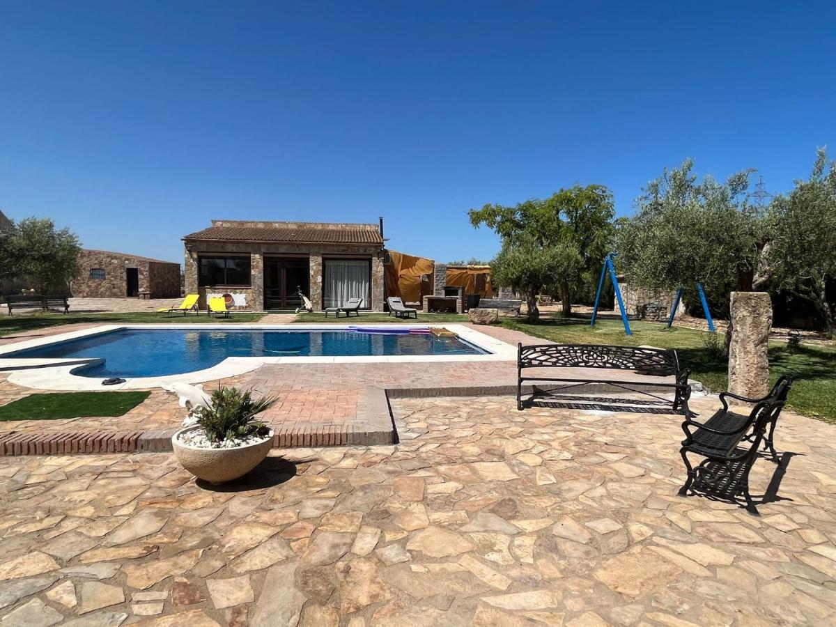 La Estacada Villa Lora del Rio Exterior photo